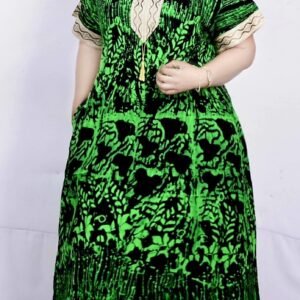 𝙏𝙀𝙉𝙐𝙀𝙎 𝙍𝙀𝙇𝘼𝙓 en coton et polyester tout droit de DUBAI