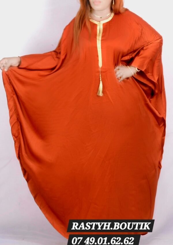𝙏𝙀𝙉𝙐𝙀𝙎 𝙍𝙀𝙇𝘼𝙓 en coton et polyester tout droit de DUBAI – Image 2
